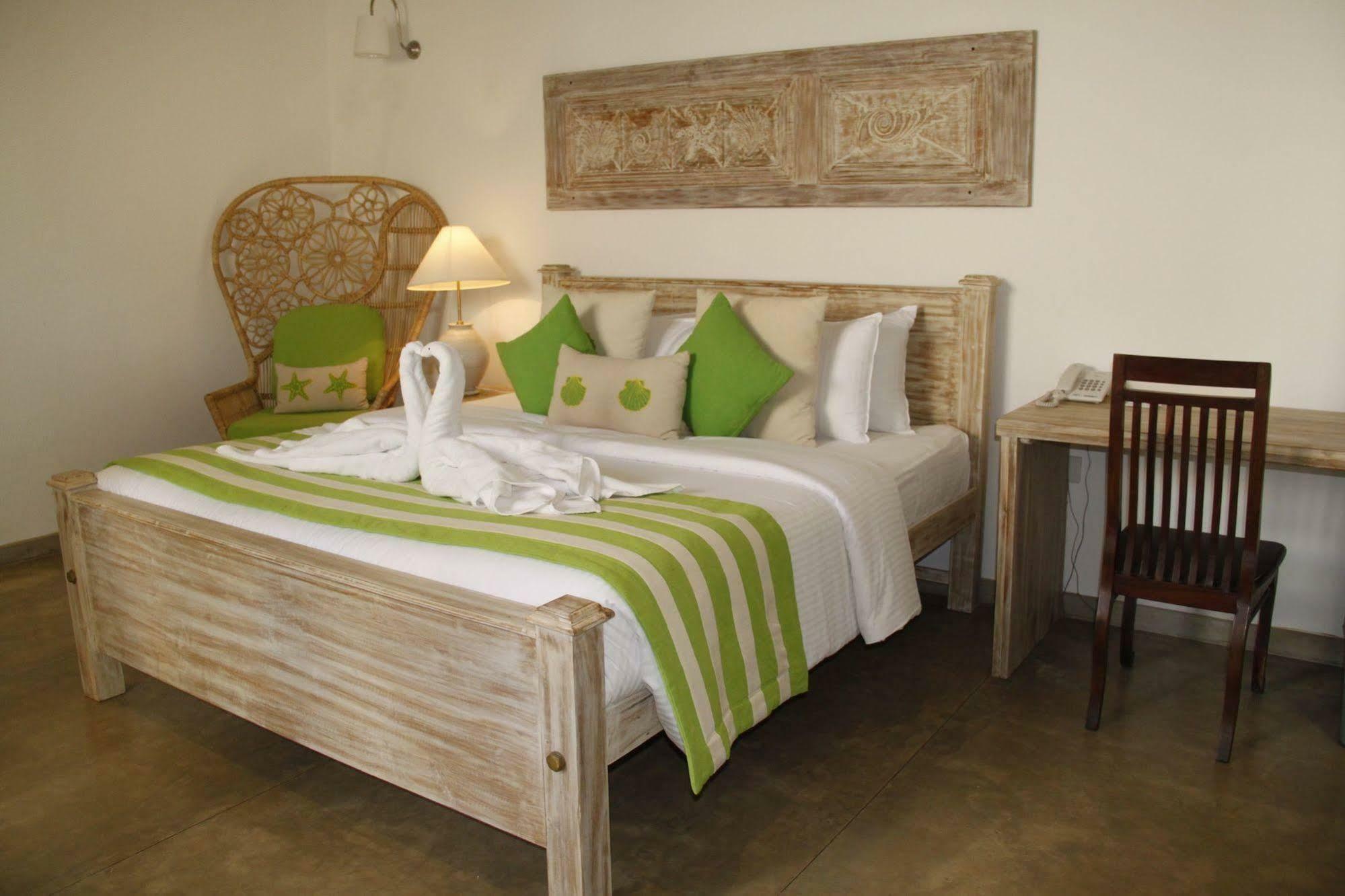 The Beach Boutique Uswetakeiyawa Eksteriør billede